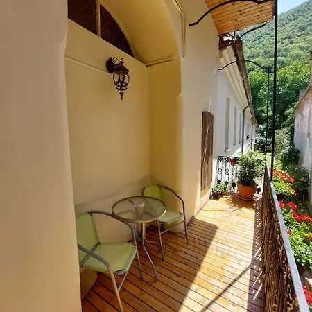 Old Town Story House Brasov
