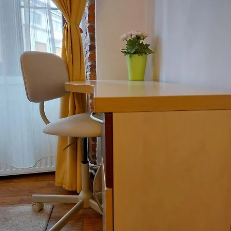 Old Town Story House Apartment *