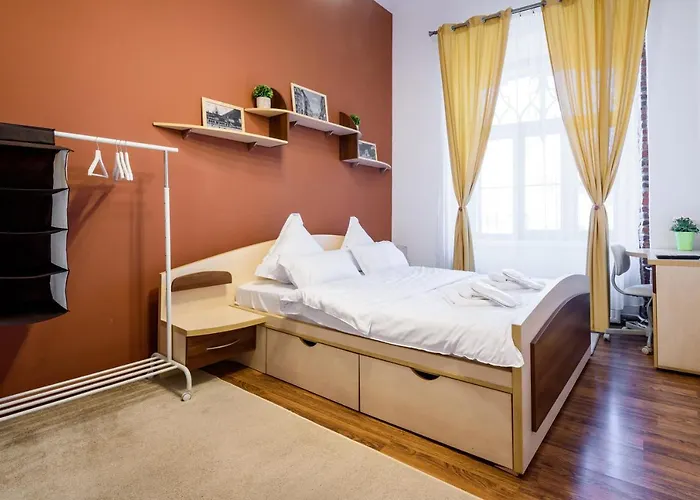 Old Town Story House Brasov