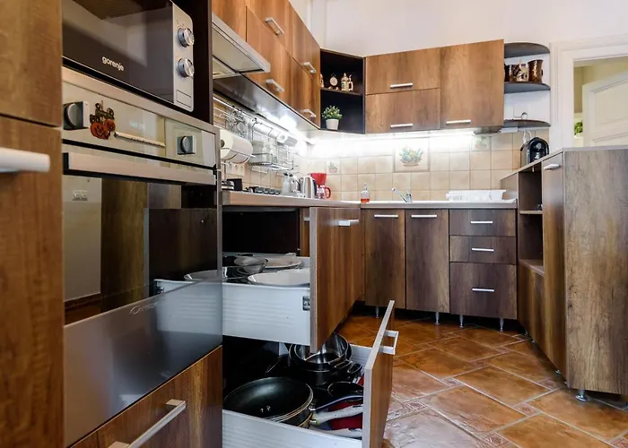 Apartment Old Town Story House *