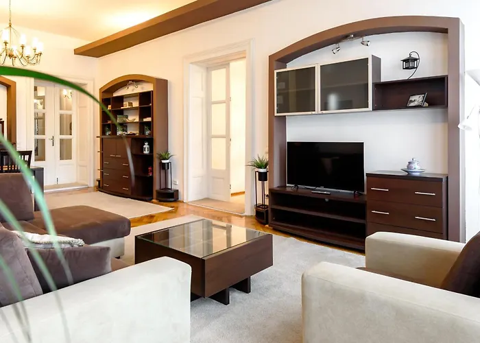 Old Town Story House Braşov