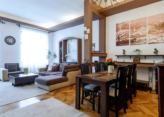 Appartement Old Town Story House Braşov